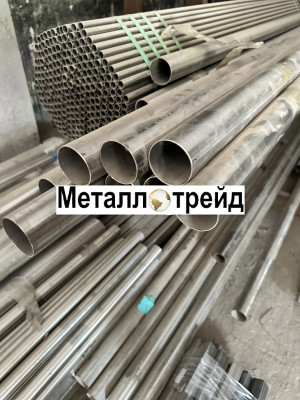 Труба нержавеющая профильная AISI 201 30х30х1,2 мм 6000